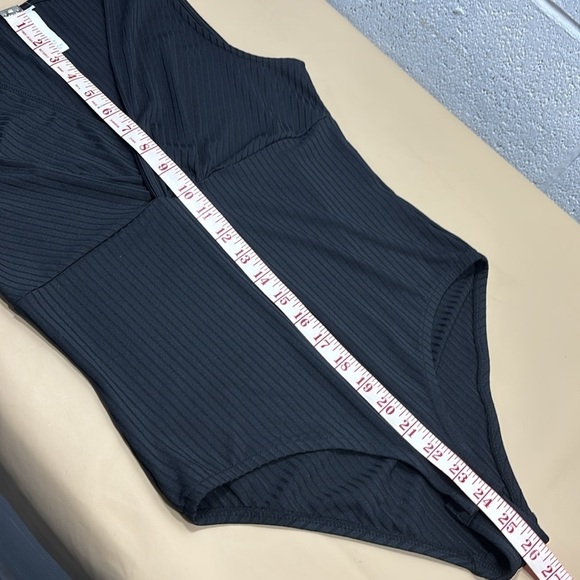 Black Ribbed V-Neck Bodysuit​​​​​ - Picture 8 of 8
